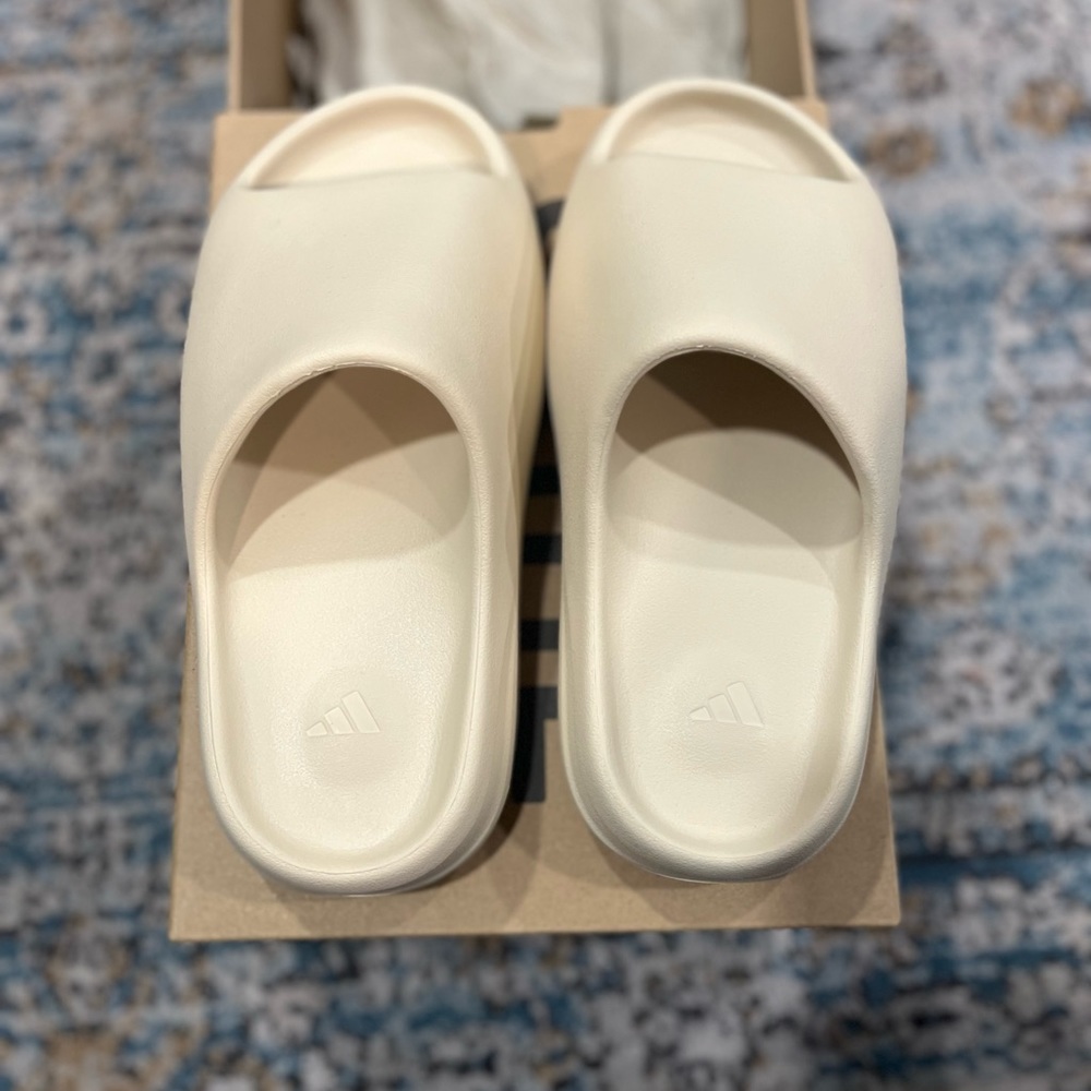 YZY Slides